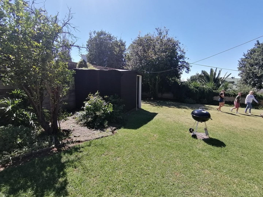 To Let 5 Bedroom Property for Rent in Generaal De Wet Free State